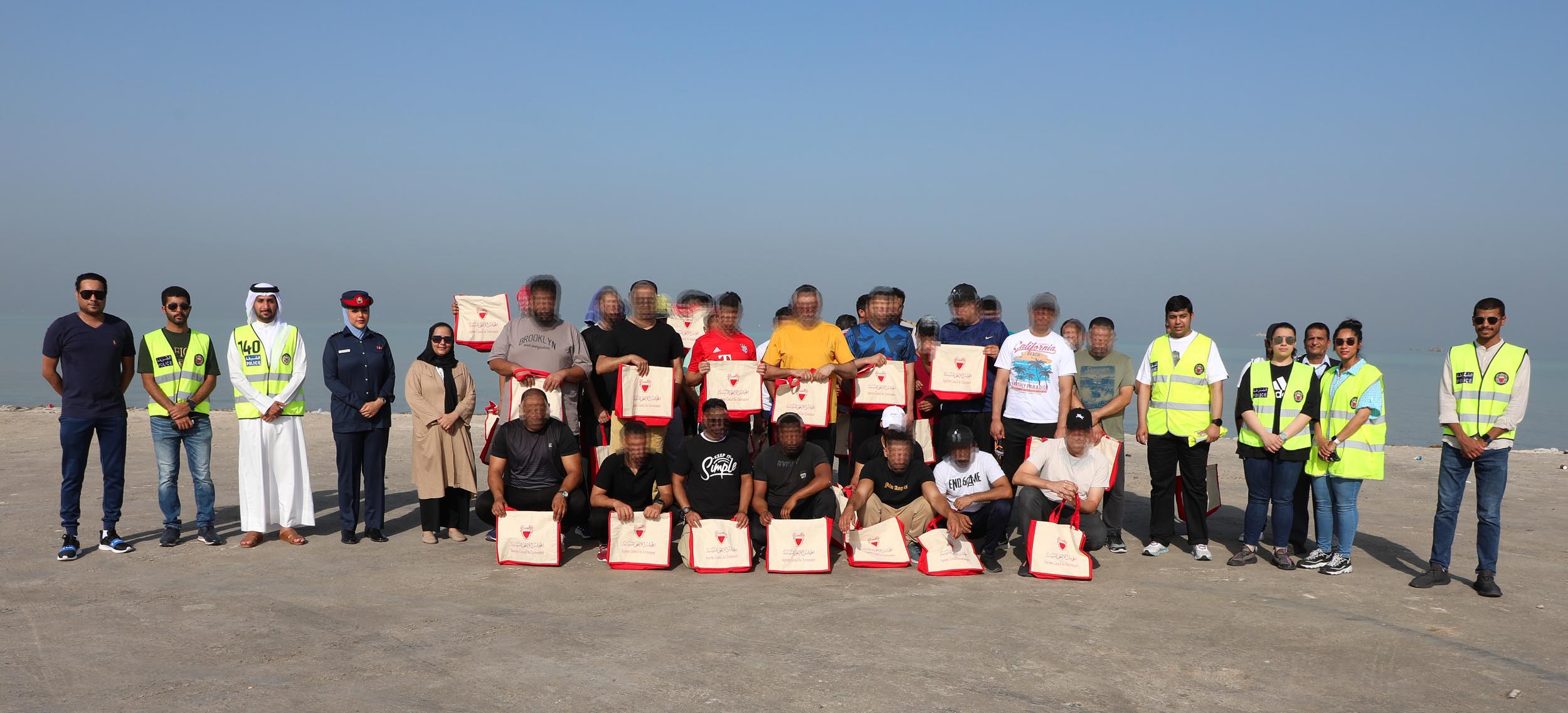 بمناسبة يوم البيئة العالمي .. العقوبات البديلة تنظم حملة لتنظيف ساحل المالكية بمشاركة المستفيدين من برنامج السجون المفتوحة<